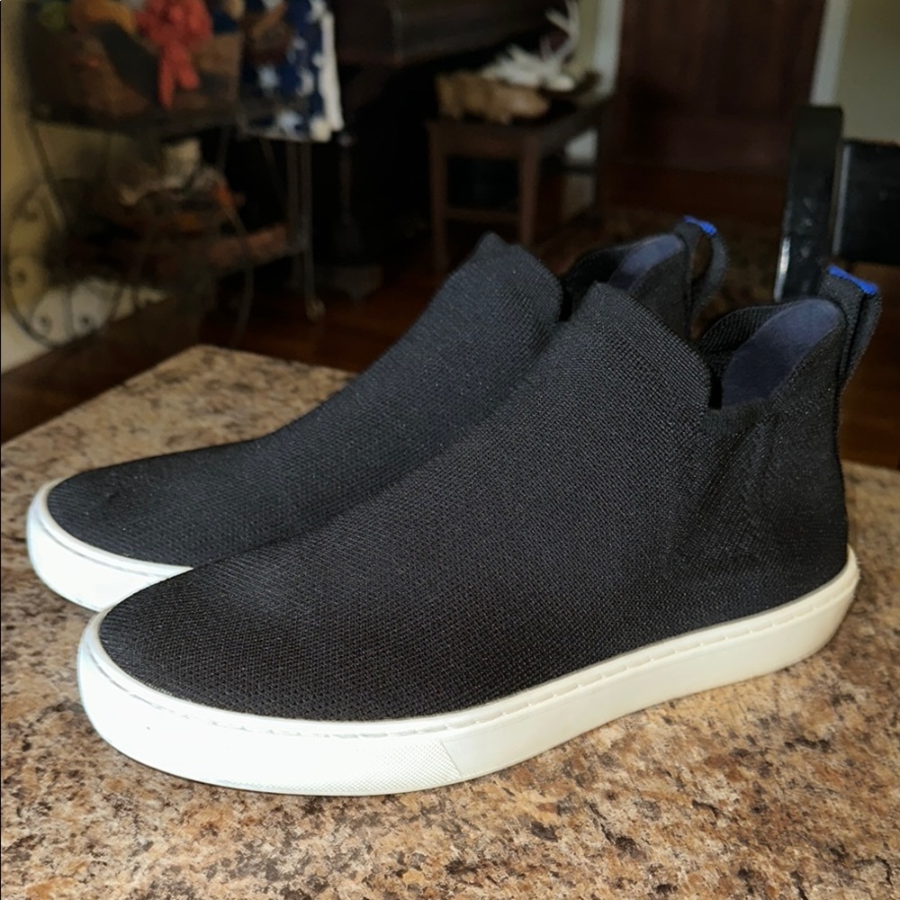 ROTHYS BLACK HIGH TOP SNEAKER WOMENS 9.5